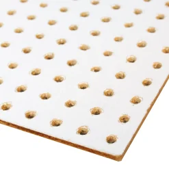 BO ANDREN BOARD PERFORER 3X1220X2440 VIT 150 ST/PALL MASONITE