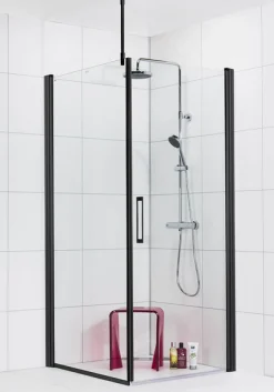 NORO Duschar<DUSCHHÖRN FROST CONCEPT SVART, VÄGG 800 KLAR DÖRR 900